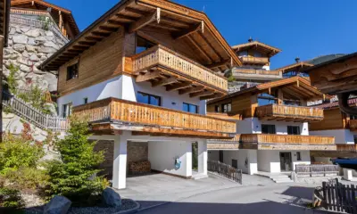 Neikirchen Nationalpark chalet KC3 A4ferfeldeck zomer aanzicht 2